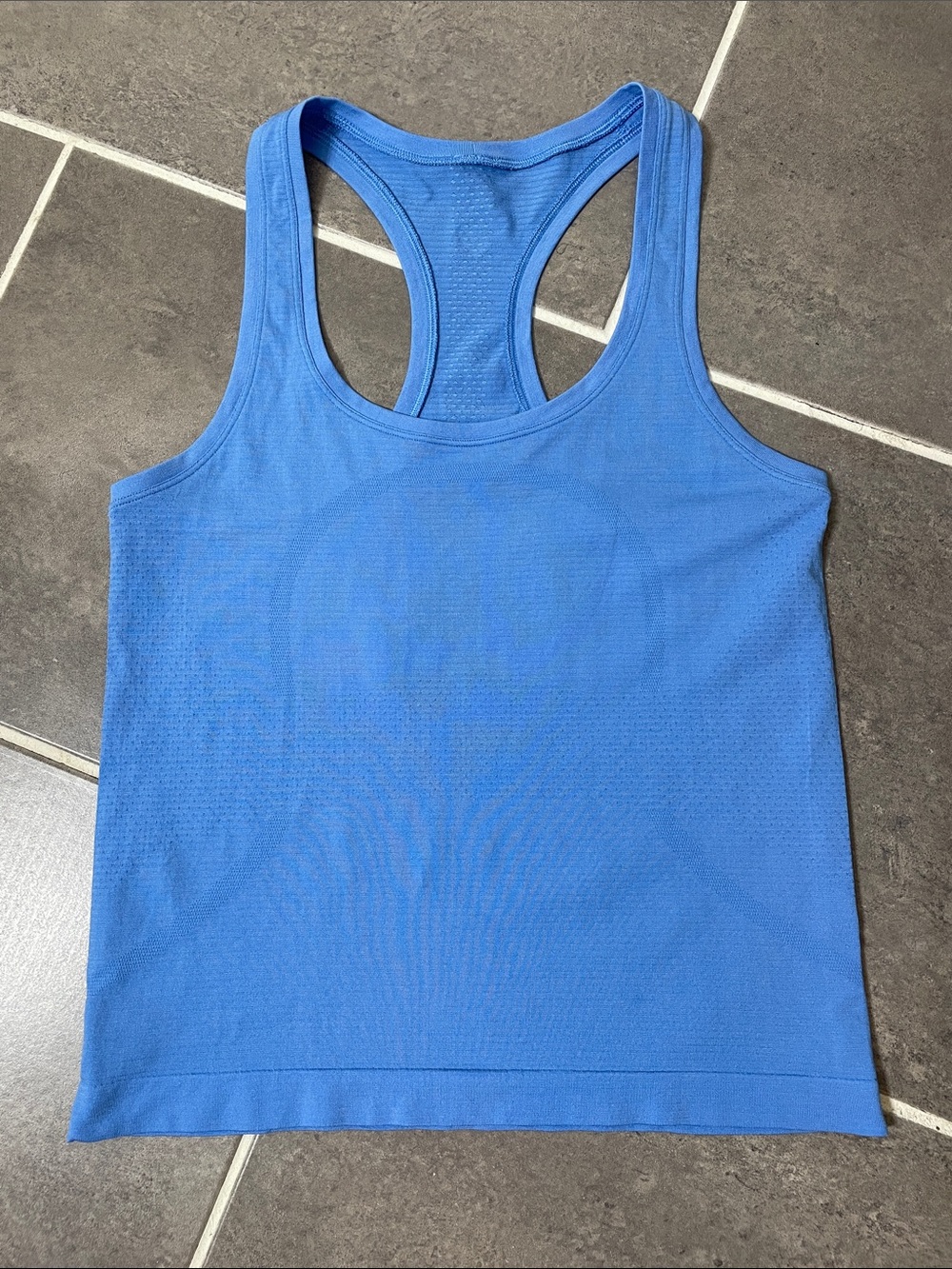 Lululemon Swiftly Tech Racerback Tank Top Race Length size 4